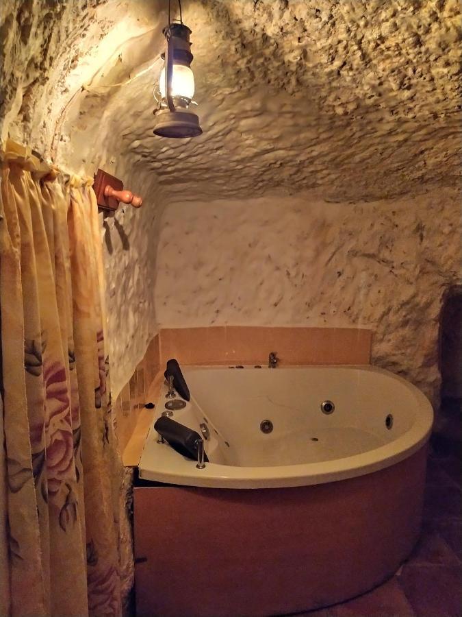 Appartamento Casa Rural con Jacuzzi Paraíso del Júcar Alcala del Jucar Esterno foto